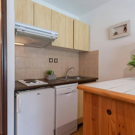 Apartamento Confortable 4 Pers Avec Parking Et Casier à à - Fr-1-296-206